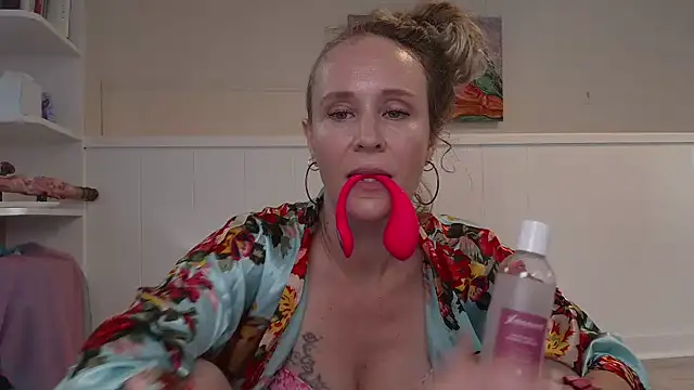 SweetandNastySummer Show in webcam
