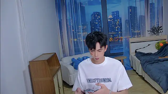 xiaoyang-FF 在線直播表演