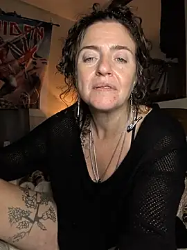 1rubylouxe Show in webcam