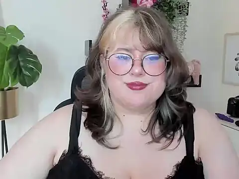 Živý XXX chat OpheliaLush