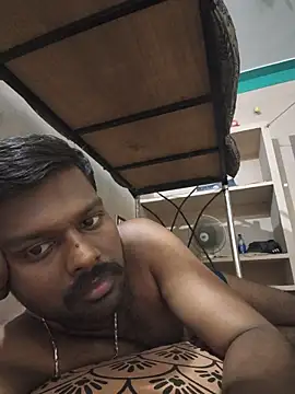 Vijayanbigc's Live XXX Chat