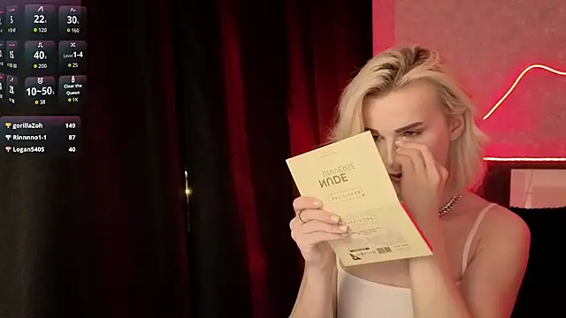 cutesexyblondeen Webbikameraesitys