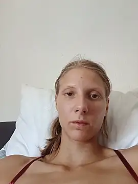 LenaGoldi Pertunjukan Webcam