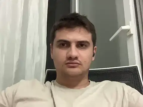 hazel_boyy Adlı Modelin Web Kamerası Şovu