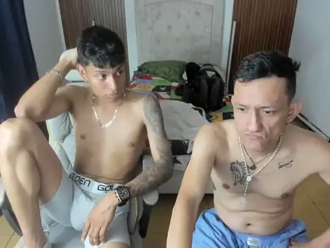 Show de cristian_and_luke na webcam