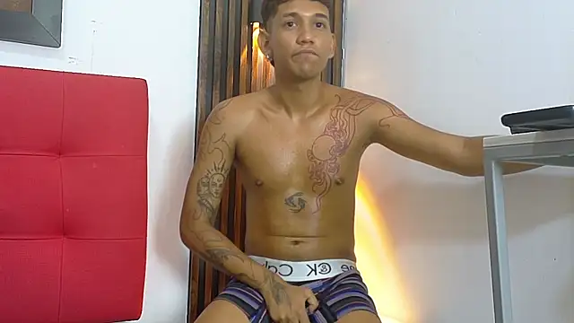 Chat +18 de _Benjamin11 ao vivo