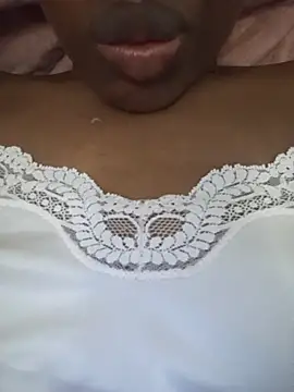 Nouti96 Adlı Modelin Web Kamerası Şovu