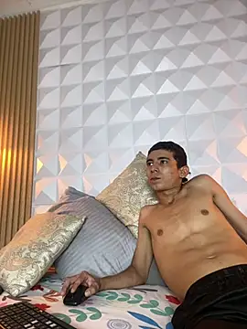 Czat XXX na żywo – yasmin_moham