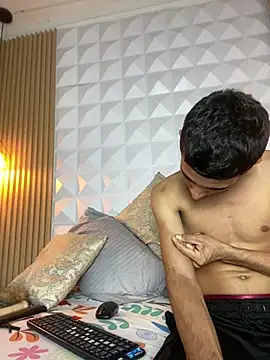 yasmin_mohamのライブXXXチャット