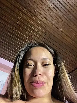 Show modela Miss_Diosa na web-kameri
