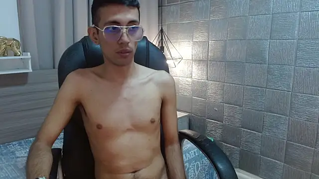 Dannyss_ 网络视讯表演