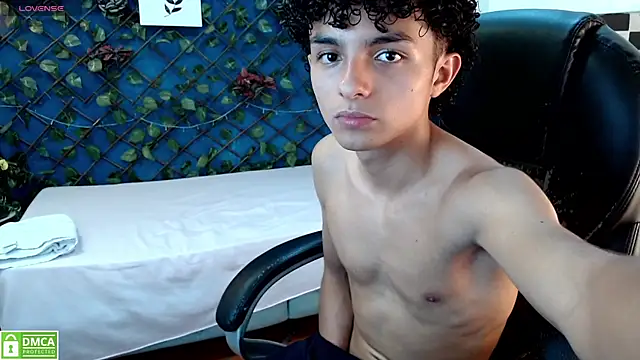 Show de Curly_Phillip na webcam