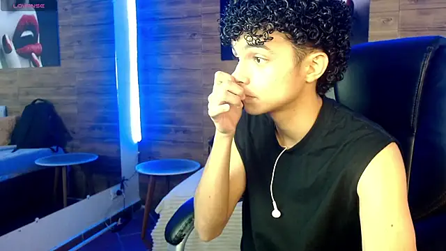 Curly_Phillip Webcam-Show