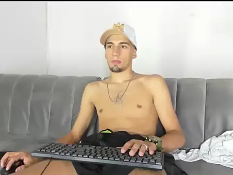 Show de Max_Scorpion na webcam
