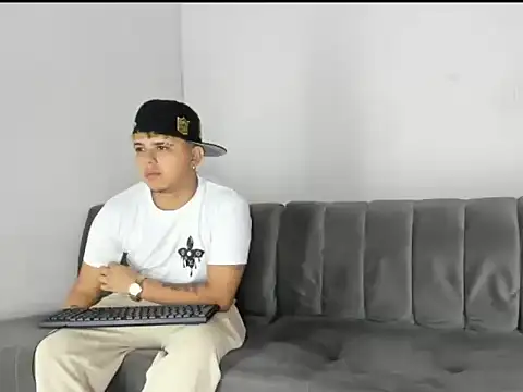 Max_Scorpionn Webbikameraesitys