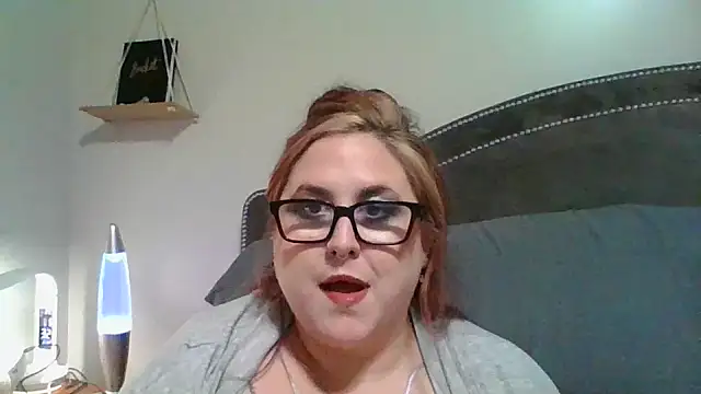 chloeluxe69's Live XXX Chat