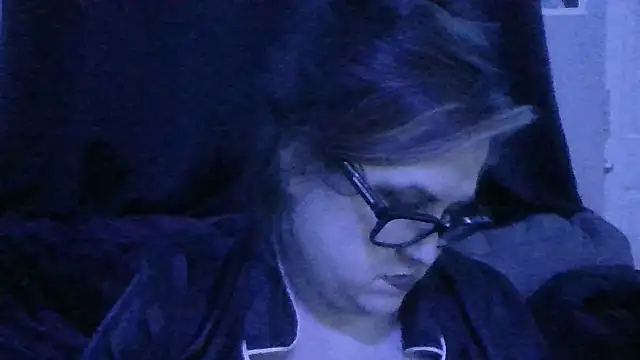 Chat +18 de chloeluxe69 ao vivo