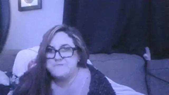 chloeluxe69 XXX чат на живо