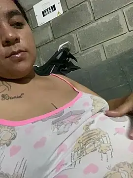 Živá chatovací místnost laura1999love