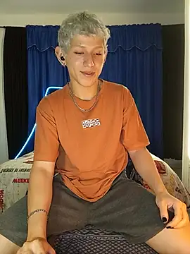 bittersuite_hotn Webbikameraesitys