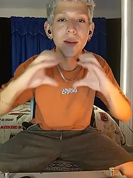 bittersuite_hot Webcam Show