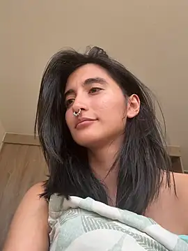 MiaPolein Chat XXX in diretta