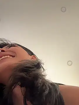 MiaPolein's Live XXX Chat
