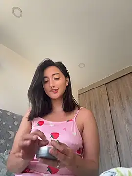 Chat +18 de MiaPolein ao vivo