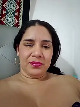 Show modela lilith6908 na web-kameri
