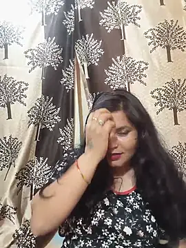 renukumari48536n Live chat-huone