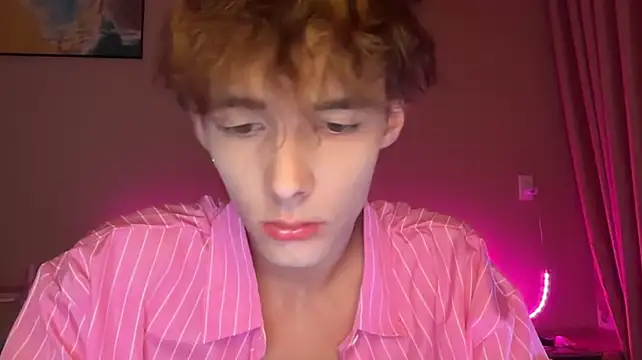 YourLucius Webcam Show