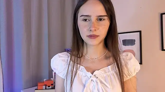 Chat XXX en directo de IvannaClayton