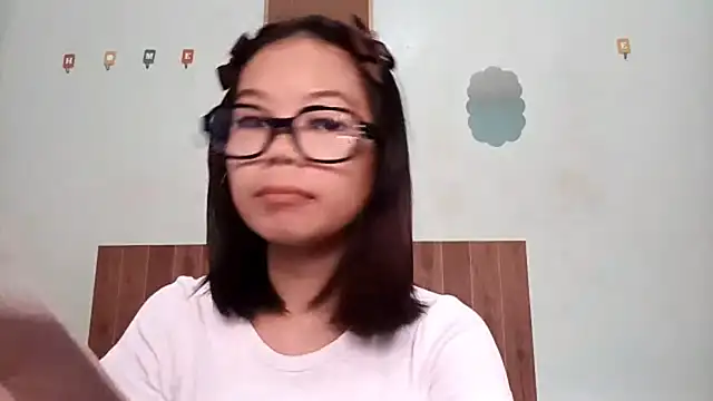 YunaSato's Live XXX Chat