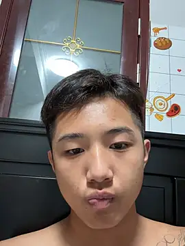 8k6660 Pertunjukan Webcam