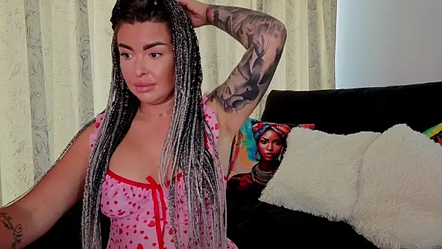 XXX chat uživo modela SiennaLove888