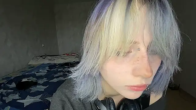 Shinecirtus22 Show in webcam