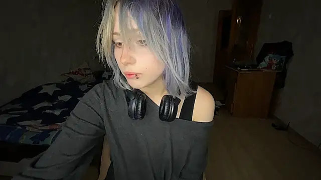 Shinecirtus22's Webcam Show