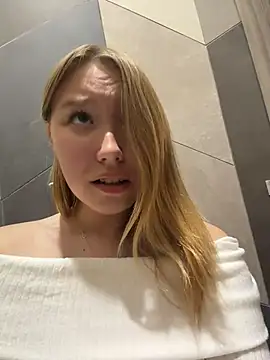 -NaughtyAngel- – Kamerová šou
