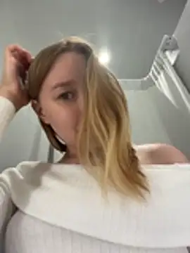 -NaughtyAngel- 网络视讯表演