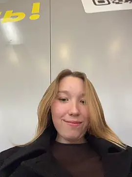-NaughtyAngel-'s Webcam Show