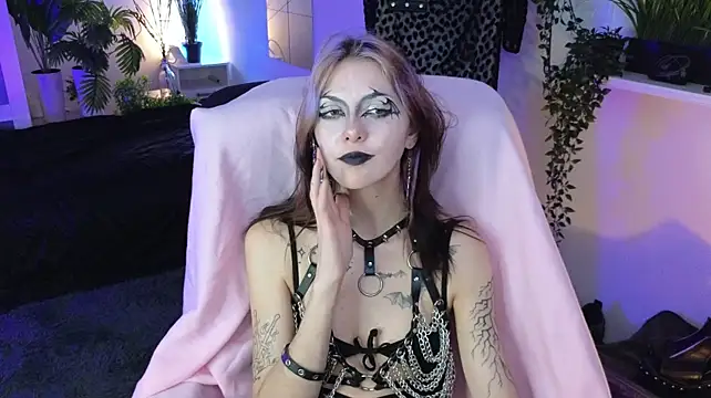LorenLoiss Chat XXX in diretta