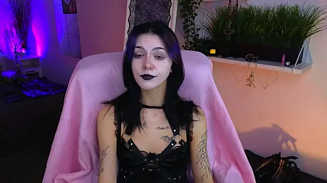 LorenLoiss webcam show