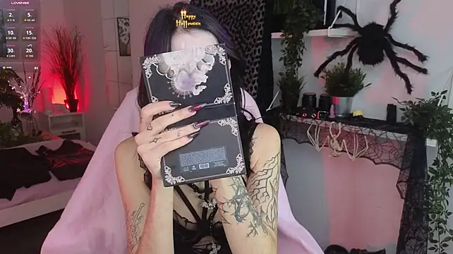 LorenLoiss Webcam Show