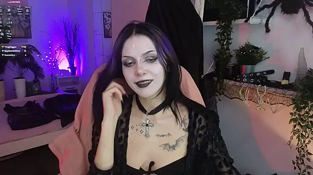 LorenLoiss Chat XXX live