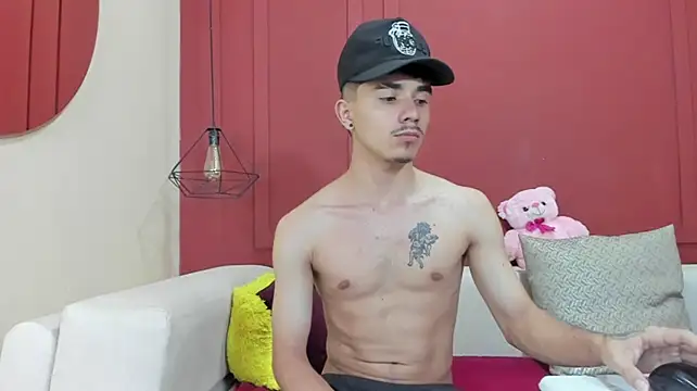 MaximumSteel_ Pertunjukan Webcam