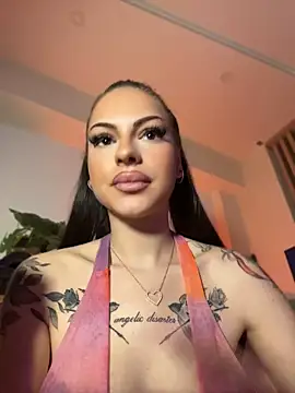 Živý XXX chat DollyRuby