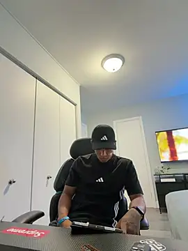 Likesuud_02n Webbikameraesitys