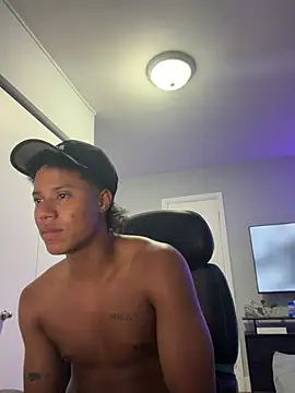 Likesuud_02n Webbikameraesitys