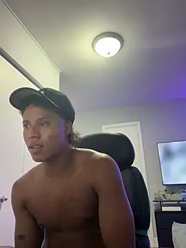 Likesuud_02 webkamerás műsora