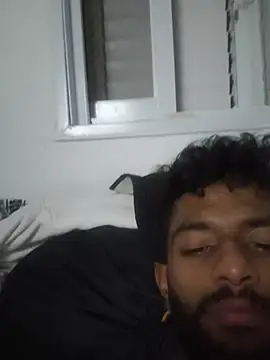 blasd32 Show in webcam